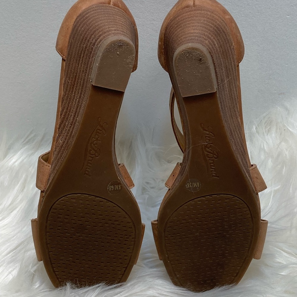 Lucky Brand Shoes. - Picture 6 of 7